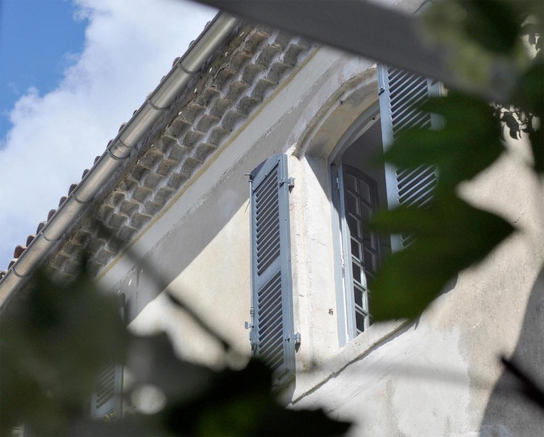 Le Petit Chateau Châteauneuf-de-Gadagne Exteriér fotografie