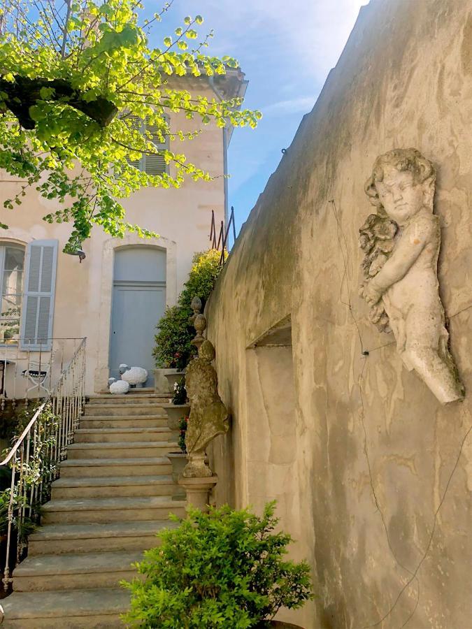 Le Petit Chateau Châteauneuf-de-Gadagne Exteriér fotografie